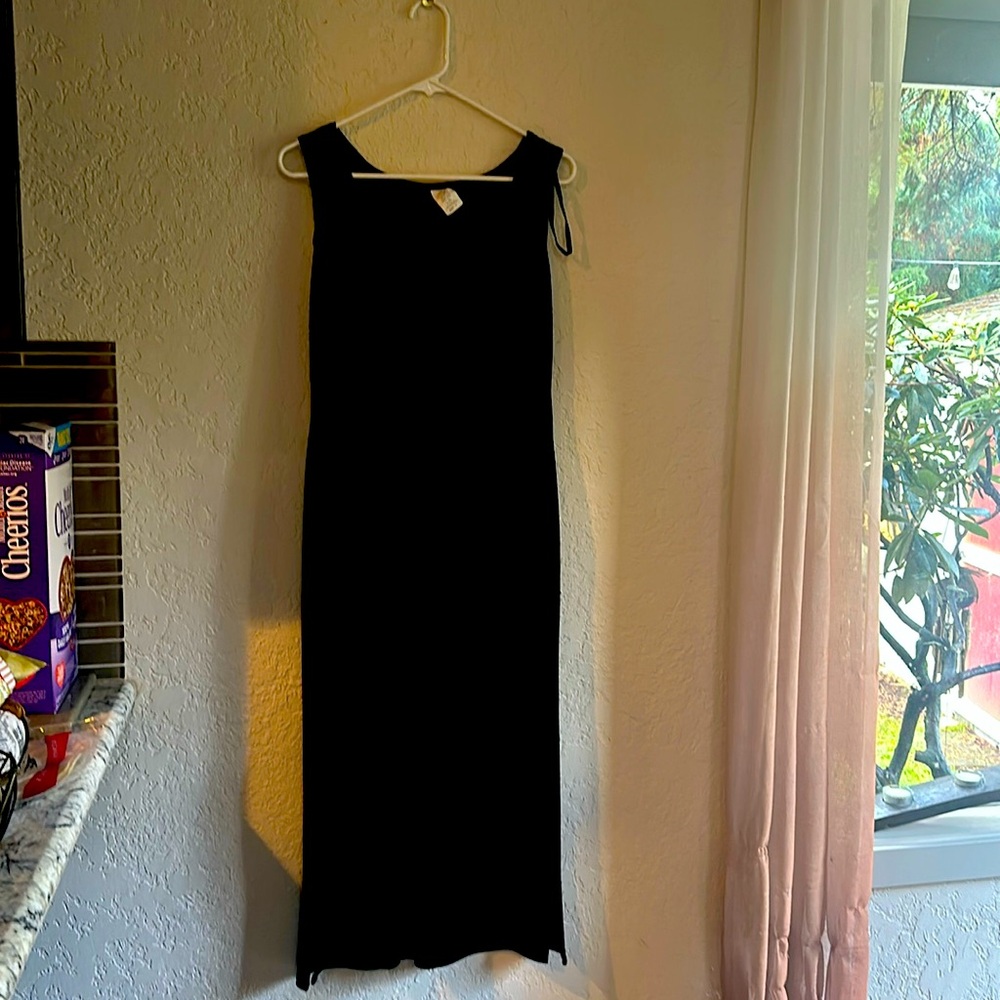 Long black velour sleeveless dress, small. Great condition.